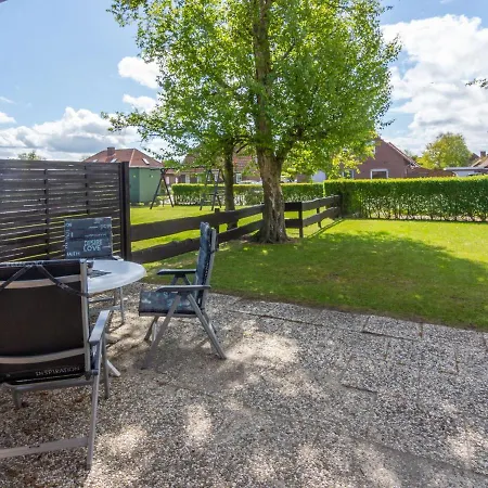 Terraced House,